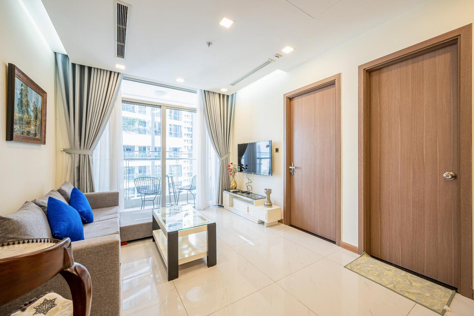 Vinhomes - Landmark 81 *